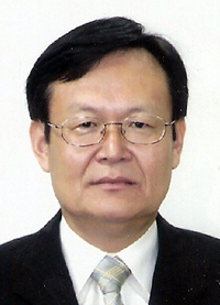 라창호 전 부여군 부군수.