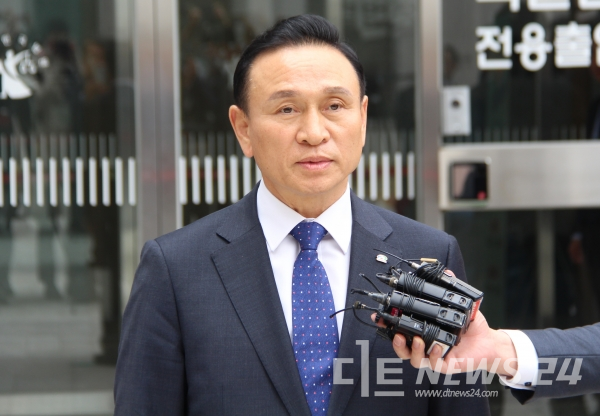 불법정치자금 수수 혐의 등으로 구속된 구본영 천안시장이 법원에 구속적부심사를 청구한 끝에 6일 풀려났다.
