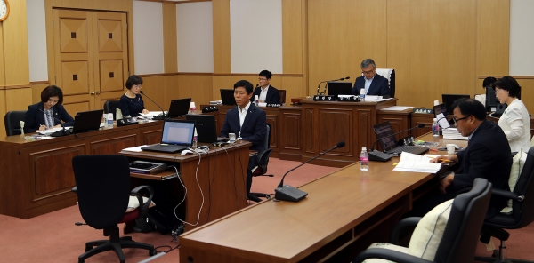 대전시의회 교육위원회 회의 모습. 자료사진.