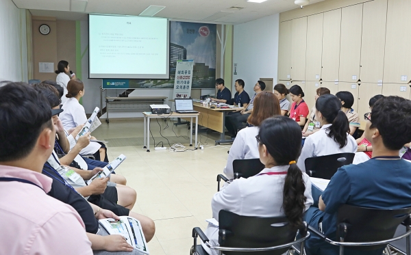 순천향대천안병원은 지난 30일 병원 회의실에서 신종 감염병 대응 훈련을 실시했다.