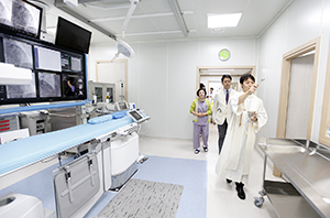 가톨릭대학교 대전성모병원 제2심혈관센터 축복식 장면