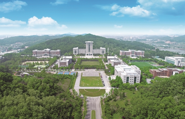 선문대학교는 오는 18일 교내 원화관 아트홀에서 ACE+협의회 서부권역 10개 대학 공동 성과확산 심포지엄을 개최한다.