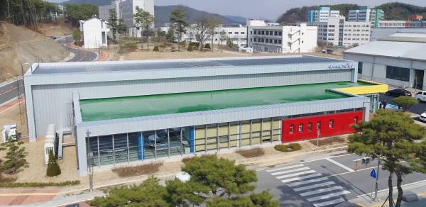 코리아텍이 최근 교육부와 한국연구재단의 사회맞춤형 산학협력선도대학(LINC+사업)육성사업의 2단계 진입대학으로 선정됐다.