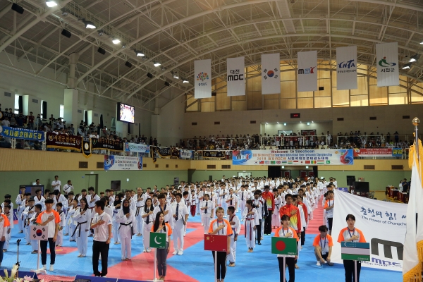 대전MBC배 서천국제오픈태권도대회가 14일부터 18일까지 서천군 국민체육센터에서 열린다.