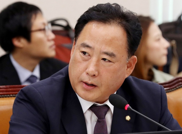 어기구 더불어민주당 국회의원. 자료사진