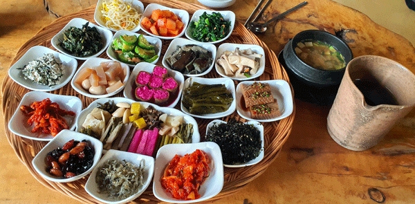 초가랑 장아찌밥상