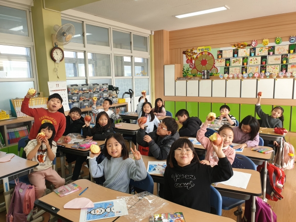 당진 북창초등학교 사과데이 운영 모습