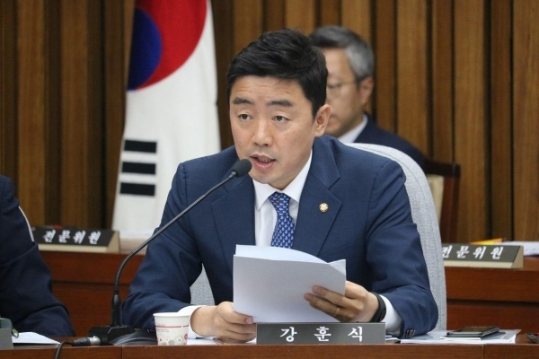 강훈식 더불어민주당 신임 수석대변인. 자료사진