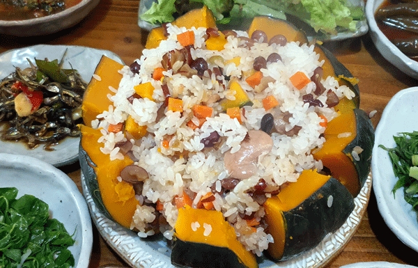 한 폭의 수채화같은 단호박영양찰밥