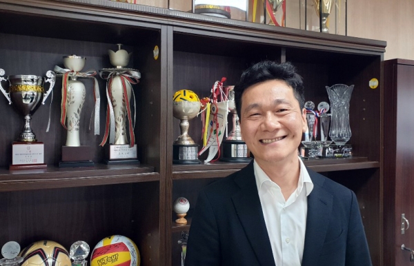 이승찬 대전시체육회장이 디트뉴스와의 인터뷰를 통해 대전체육발전에 대한 로드맵을 밝혔다.