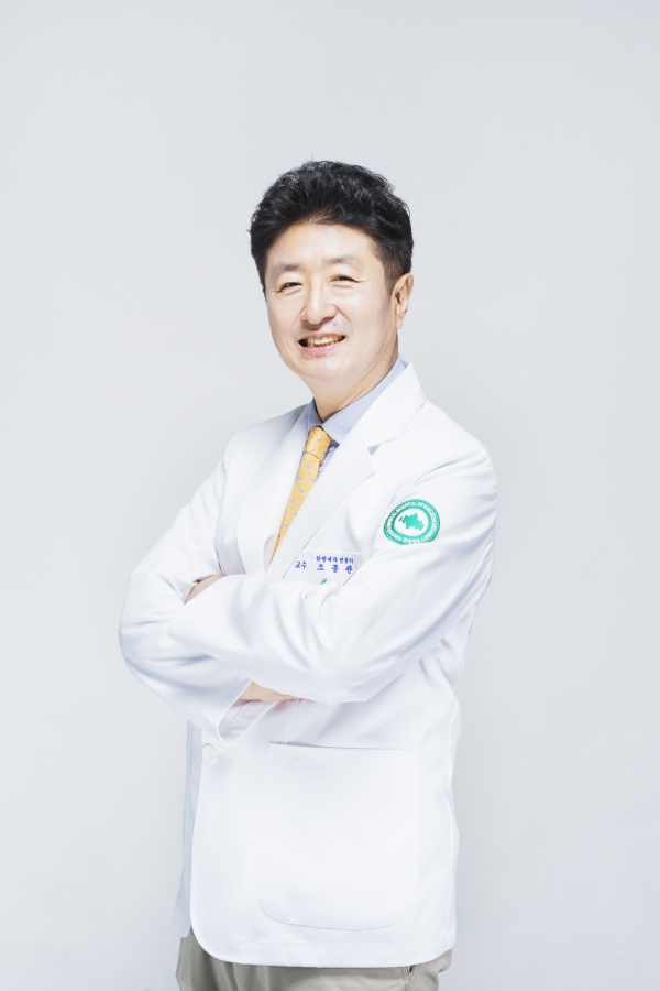대전한방병원 동서암센터 조종관 교수.