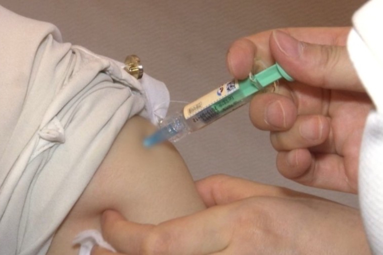 서천군은 오는 26일부터 코로나19 백신 예방접종을 시작한다고 17일 밝혔다.