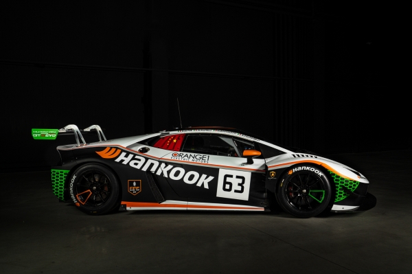 FFF 레이싱팀 경주 차량 람보르기니 우라칸 GT3 에보.