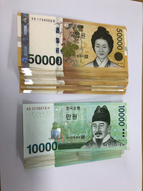 대전 서구(구청장 장종태) 월평1동 행정복지센터(동장 한호동)는 익명의 지역주민으로부터 현금 100만 원을 기탁받았다.