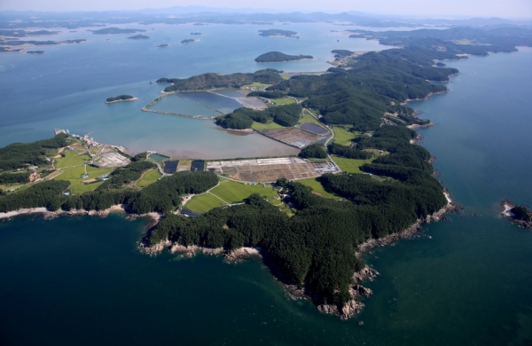하늘에서 내려다 본 가로림만 모습. 자료사진.