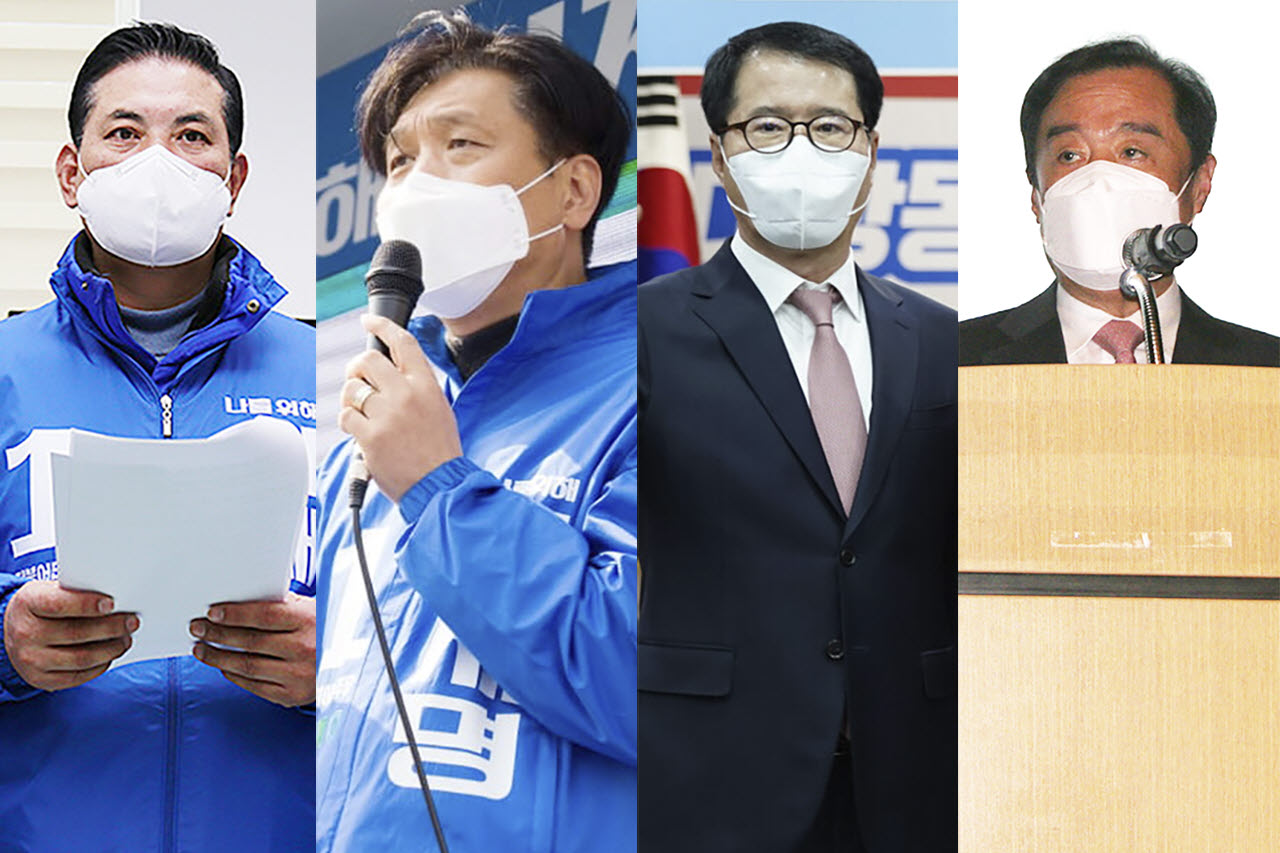 민주당은 6.1 지방선거를 앞둔 시점에 ‘선거 개입’이라고 공세에 나섰고, 국민의힘은 순수한 ‘민심 행보’ 성격이라며 선을 그었다. 왼쪽부터 박영순·조승래 민주당 의원, 양홍규 국민의힘 대전시당위원장, 김병준 인수위 지역균형발전 특위 위원장.