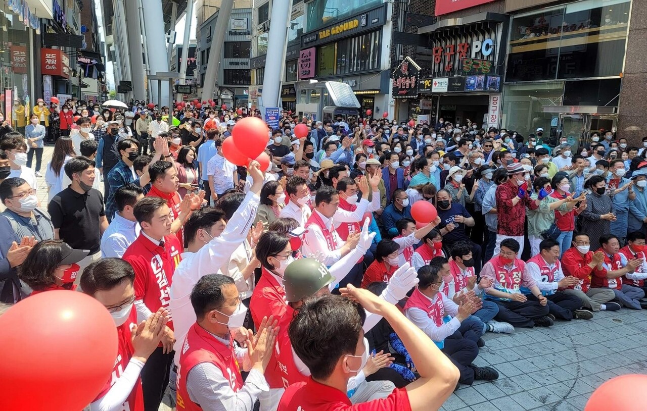 22일 열린 국민의힘 대전 지방선거 후보자들 합동 유세 현장 모습. 이장우 후보 캠프 제공.