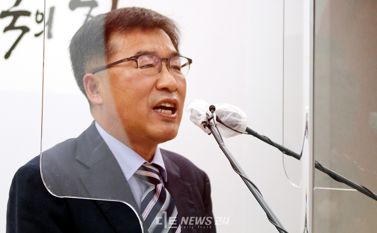 충남도의 민선8기 첫 정무부지사에 전형식 전 충북경제자유구역청장이 내정됐다. 안성원 기자.