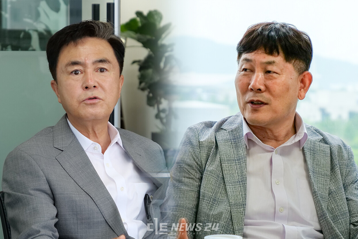 김태흠 충남지사와 김정규 뱅크그룹 회장이 13일 대전 삼성생명빌딩 사무실에서 만나 기업하기 좋은 충남 건설과 보령-대전-보은고속도로 건설 필요성에 공감대를 형성했다. 최찬룡 PD. 