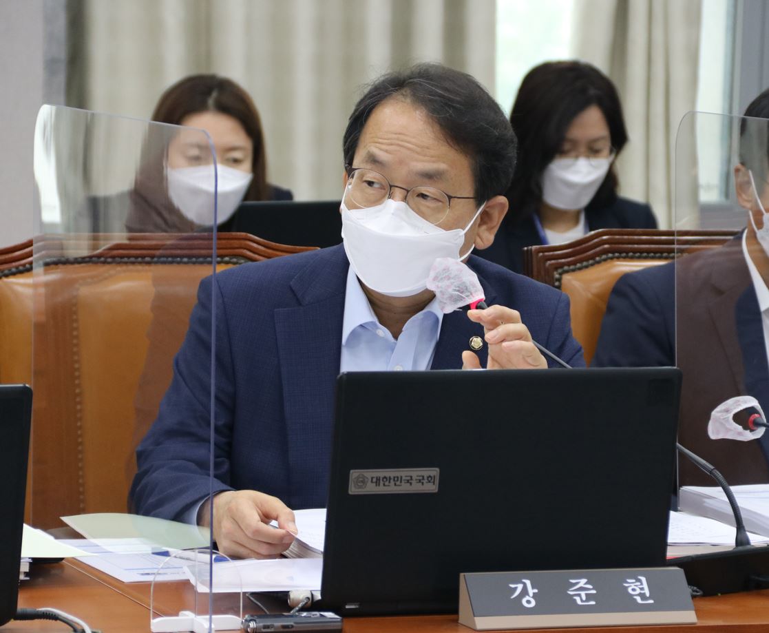 강준현 더불어민주당 의원. 자료사진.