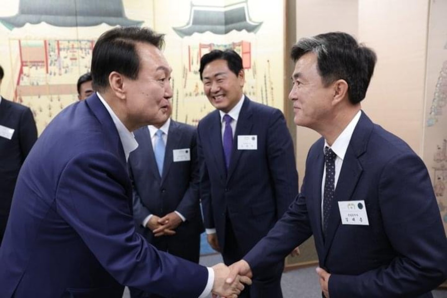 김태흠 충남지사는 지난 10월 윤석열 대통령과 독대를 통해 지역 7대 현안을 논의했다. 자료사진. 