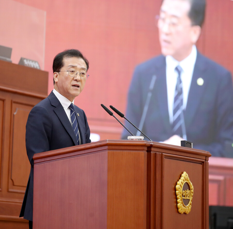 조원휘 대전시의원이 2일 열린 시의회 임시회 2차 본회의 시정질의에서 산단 조성을 위한 그린벨트 해제 해법 마련을 촉구하고 있다. 대전시의회 제공. 