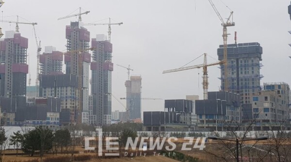 아파트 건설현장. 기사 내용과 관련 없음. 자료사진.