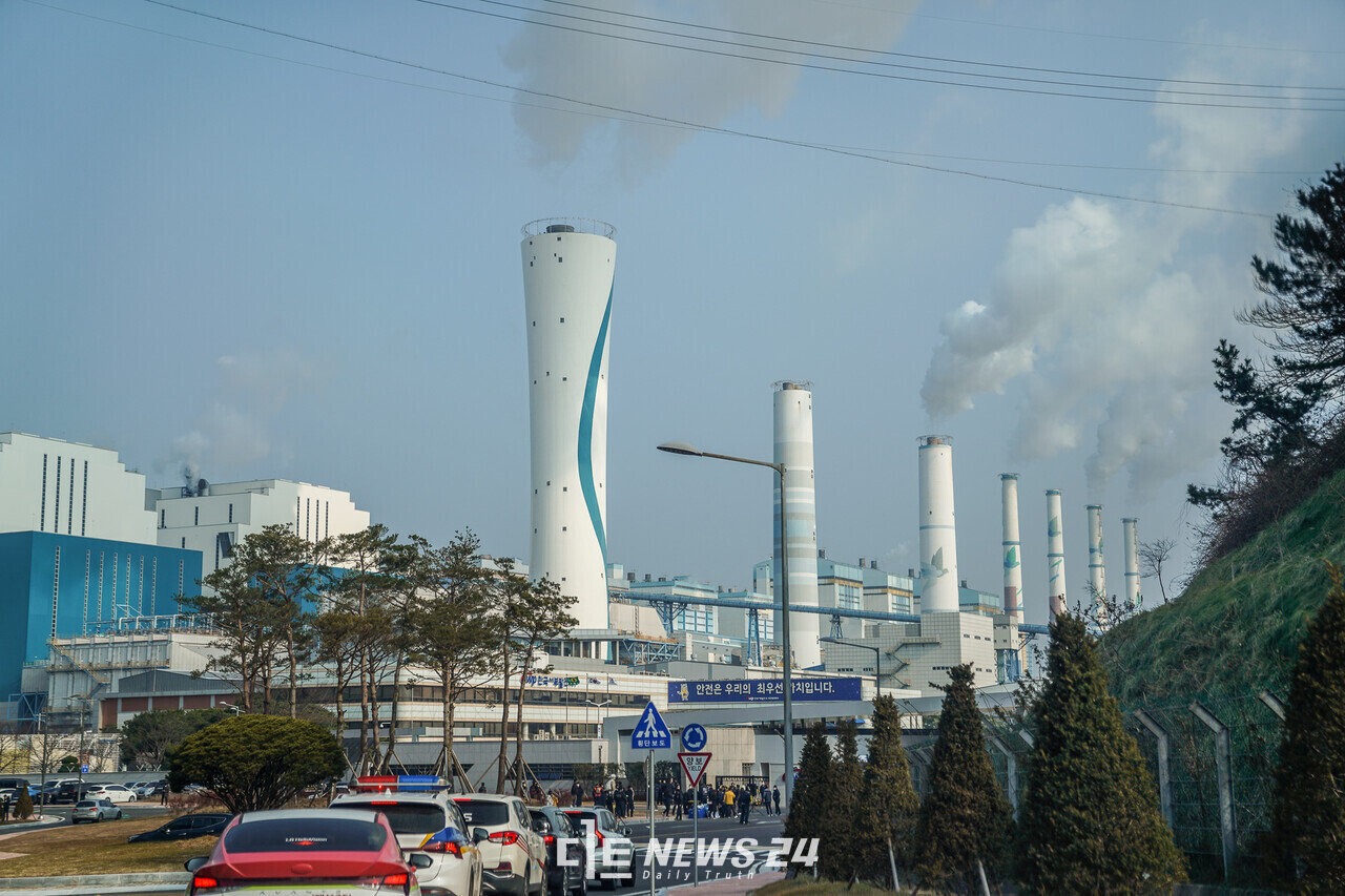 태안화력발전소 전경. 자료사진.