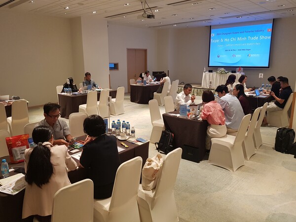 (재)충남테크노파크는 지난 4일과 6일 대만과 베트남에서 개최된 ‘2024 타이베이&호치민 수출상담회’에서 지역 우수제품의 해외 수출 성과를 거뒀다. 충남테크노파크 제공