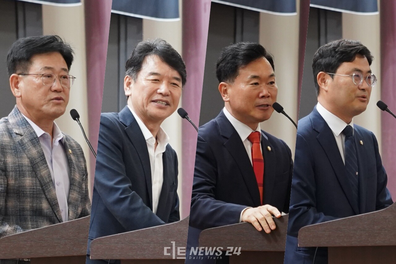 (왼쪽부터) 김정호·문진석·김승수·이정문 국회의원이 개회사를 하고 있는 모습. ⓒ황재돈 기자.