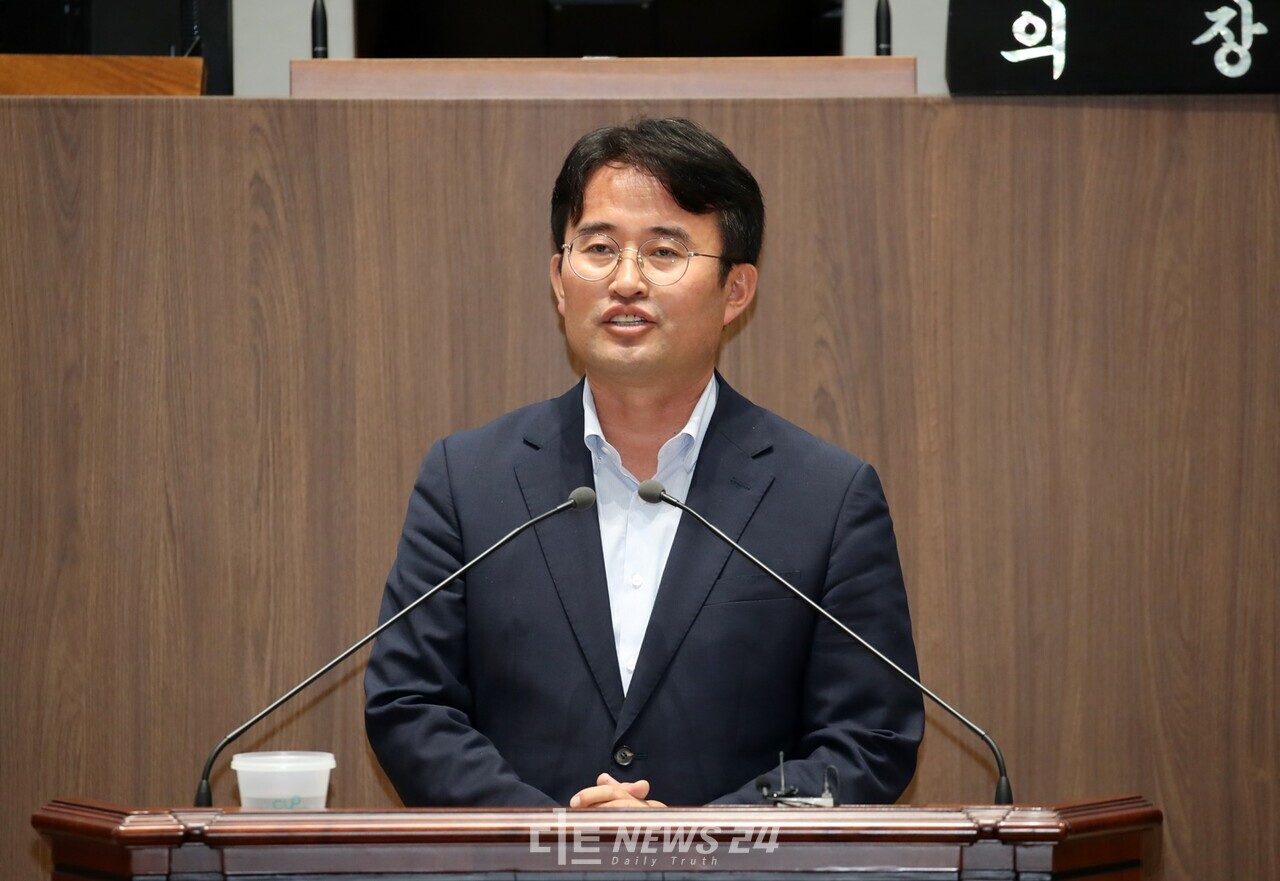 충남도의회 안장헌 의원(아산5·더불어민주당)은 10일 제355회 임시회 4차 본회의 5분 발언에서 ‘충남의 미서훈 독립운동가 발굴 사업’에 도가 앞장설 것을 촉구하고 있다. 충남도의회