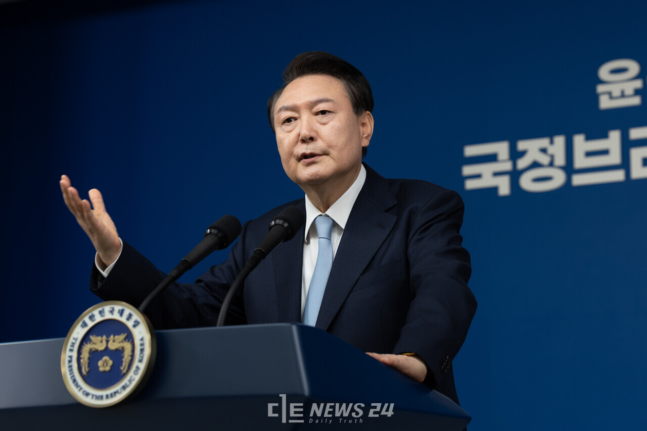 충청권(대전·세종·충남·충북)에서 윤석열 대통령 지지율이 취임 후 처음 20%선이 무너졌다. 반면, 부정평가는 더욱 높아져 68%를 기록했다. 