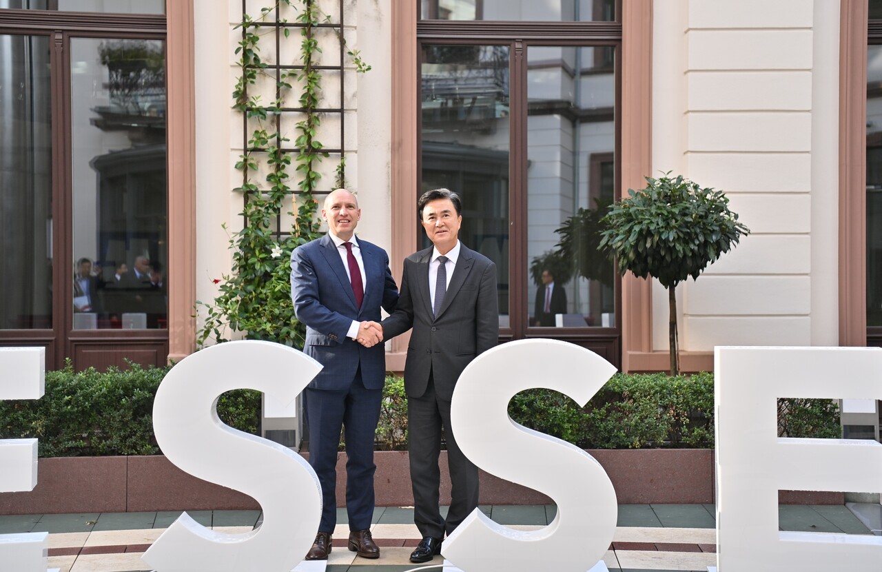 펜츠 장관은 한국과 충남에 각별한 애정을 드러내며 자신의 딸이 열렬한 한국의 팬임을 밝히기도 했다. 김다소미 기자. 