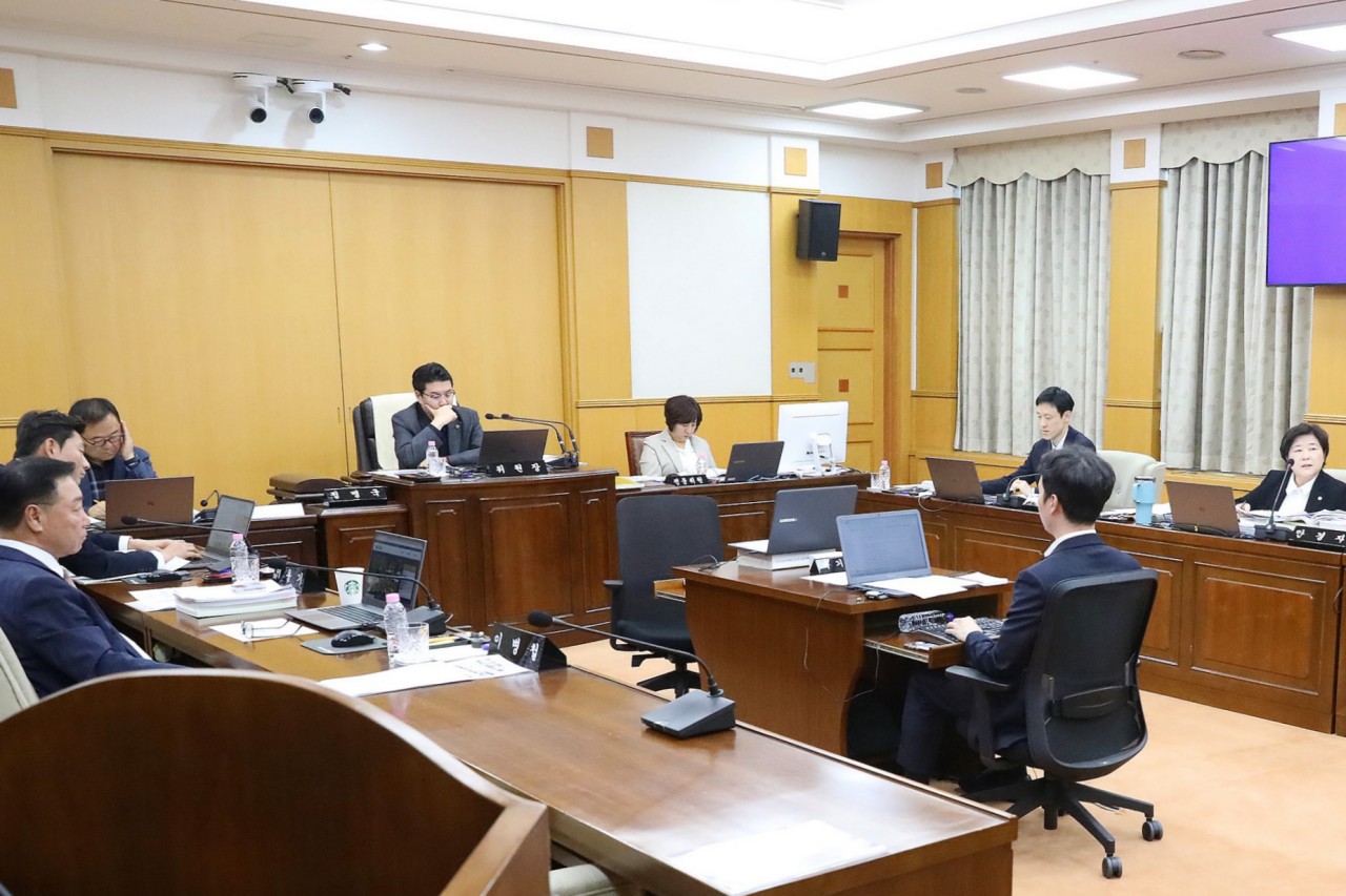 대전시 공무원 대상 교육 과목인 ‘일류경제도시 비전공감’의 저조한 수강률이 대전시의회 행정자치위원회 행정사무감사 도마에 올랐다. 자료사진.