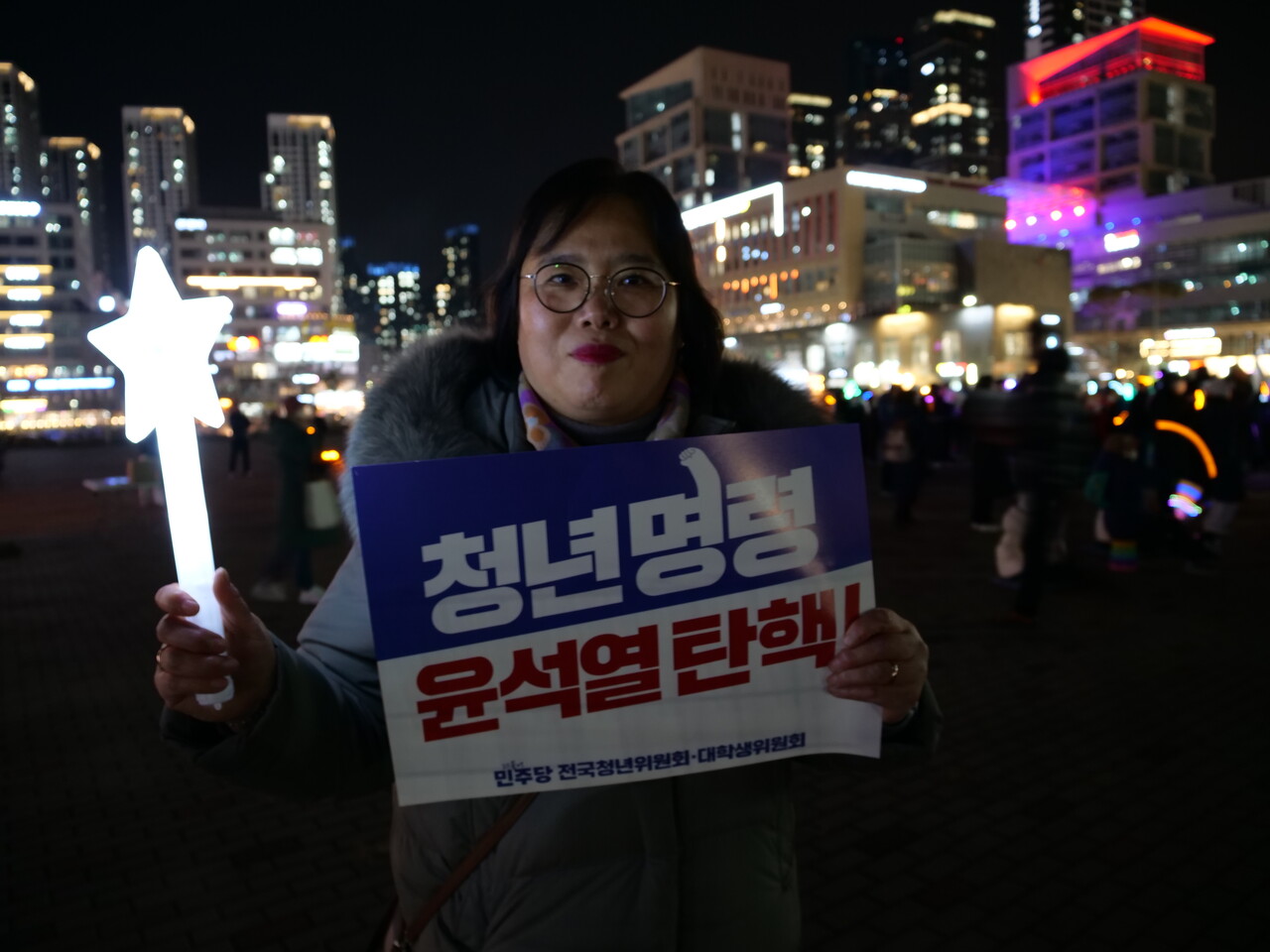 ​세종시 대통령 탄핵집회에서 만난 시민 황의천 씨. 한지혜 기자.세종시 대통령 탄핵집회에서 만난 시민 김명숙 씨. 한지혜 기자.