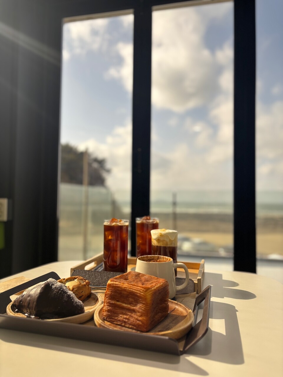 바다를 바라보며 즐기는 여유