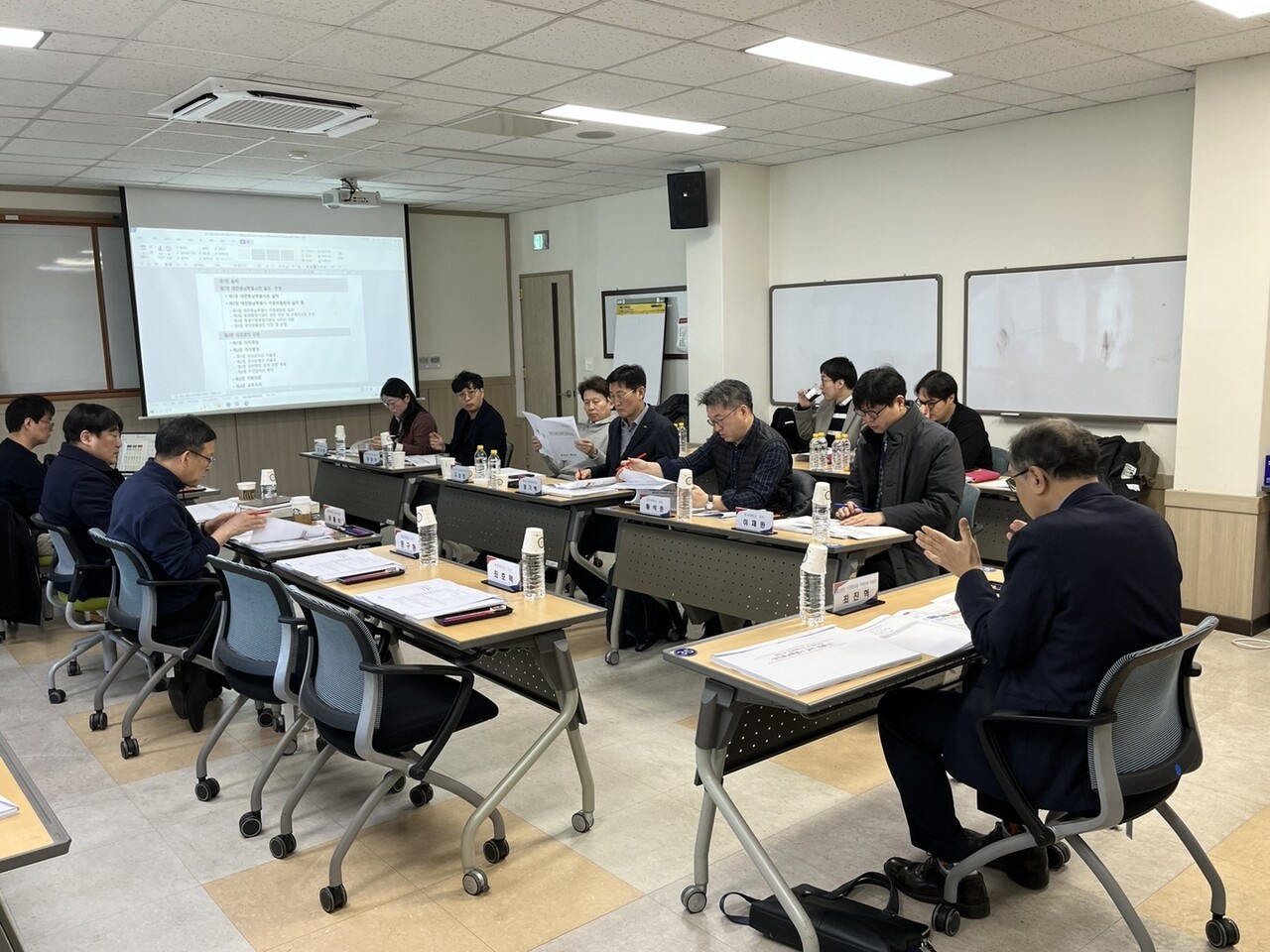 대전·충남 행정통합 민관협의체 기획분과 소위원회 회의 모습. 협의체 제공.