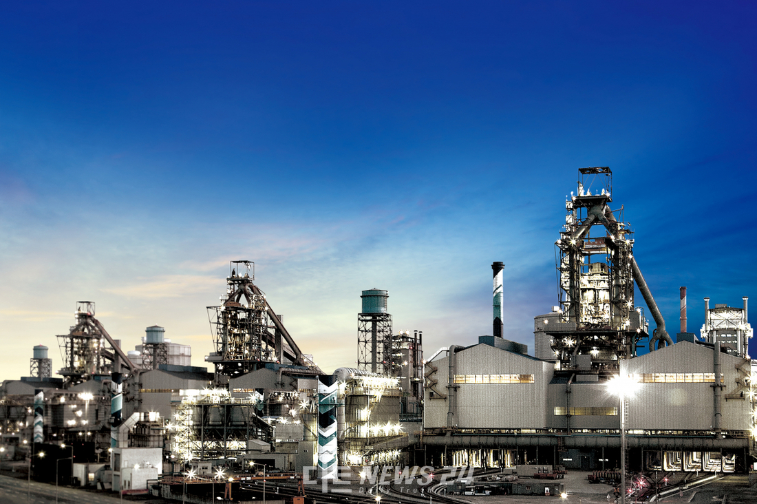 현대제철이 2029년 상업 생산을 목표로 미국 루이지애나주에 전기로 제철소를 설립할 계획이라고 밝혔다. 현대제철