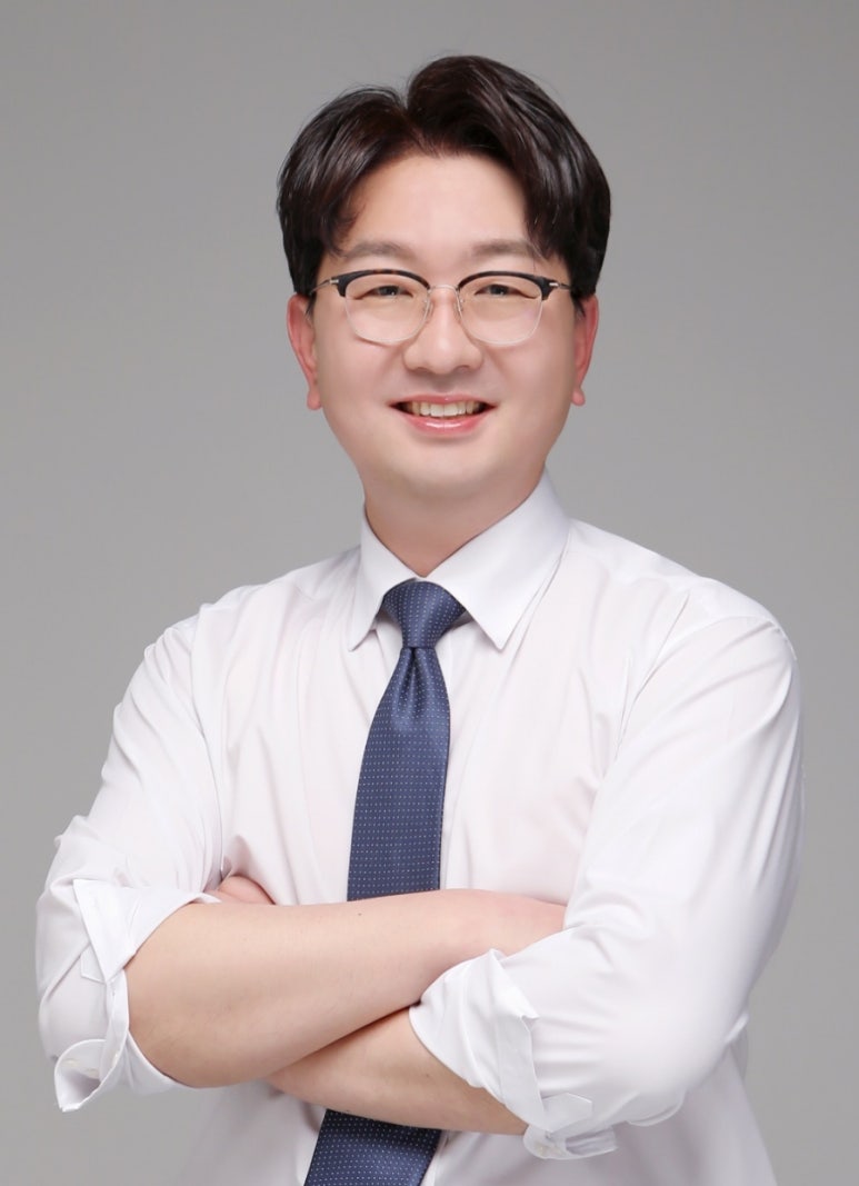 충남도의회는 2일 구형서 의원(천안4·더불어민주당)이 대표 발의한 ‘충청남도 분산에너지 활성화 및 지원에 관한 조례안’을 예고했다. 사진은 구형서 의원.