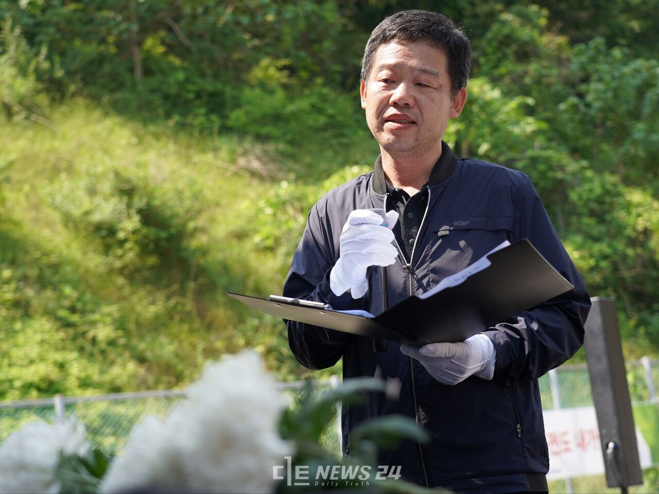 고인의 오랜 친구 임동성씨. 그는 고인을 향한 그리움을 편지에 담아 낭독했다. 대책위 제공. 