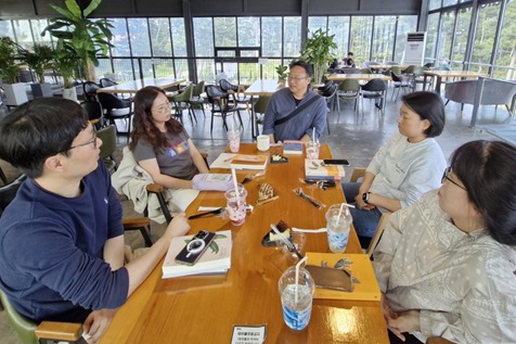 태안교육지원청 학교 밖 학습공동체 지지향의 모임 모습. 충남교육청 제공. 