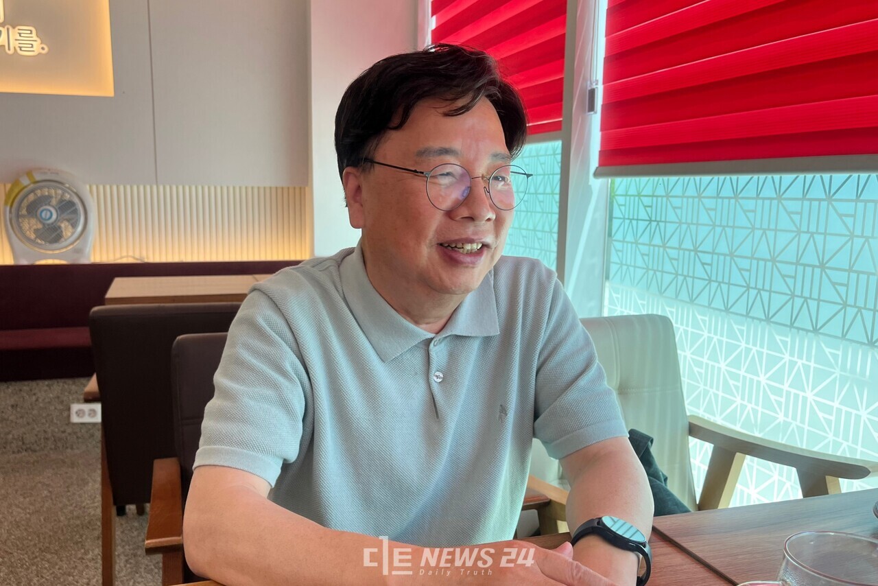 더불어민주당 대전시당이 권선택 전 대전시장 복당에 대해 보류 결정을 내렸다. 디트뉴스 DB.