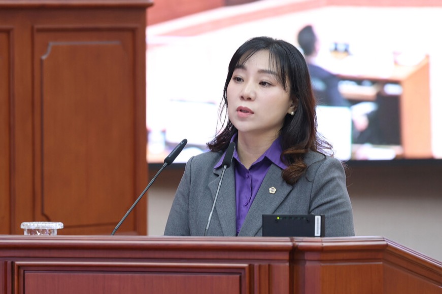 김민숙 대전시의원은 19일 교육행정질의에서 대전지역 특수교육 공백을 해소하기 위한 대책 마련이 시급하다고 주장했다. 대전시의회 제공. 