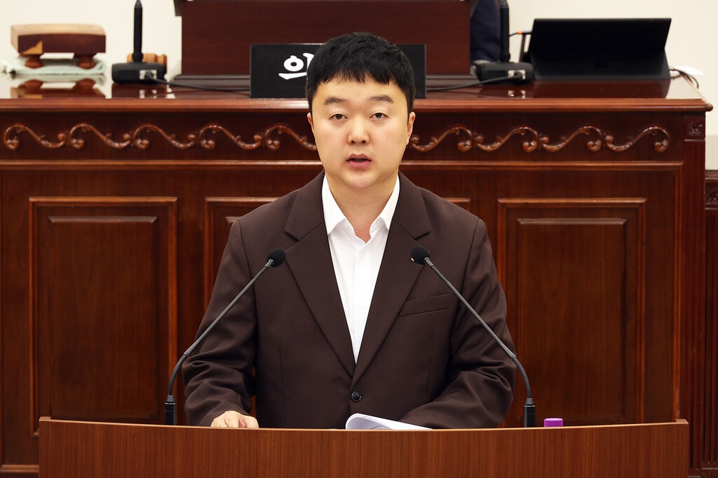 박석연 대전 유성구의원이 서대전IC 만남의 광장 조성 부지를 재검토해야 한다고 주장했다. 유성구의회 제공. 