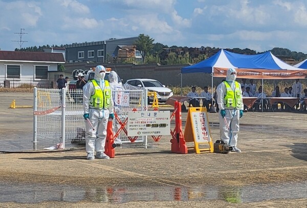  ‘아프리카돼지열병(ASF) 및 구제역(FMD) 방역’ 가상훈련 모습. 기사와 무관. 